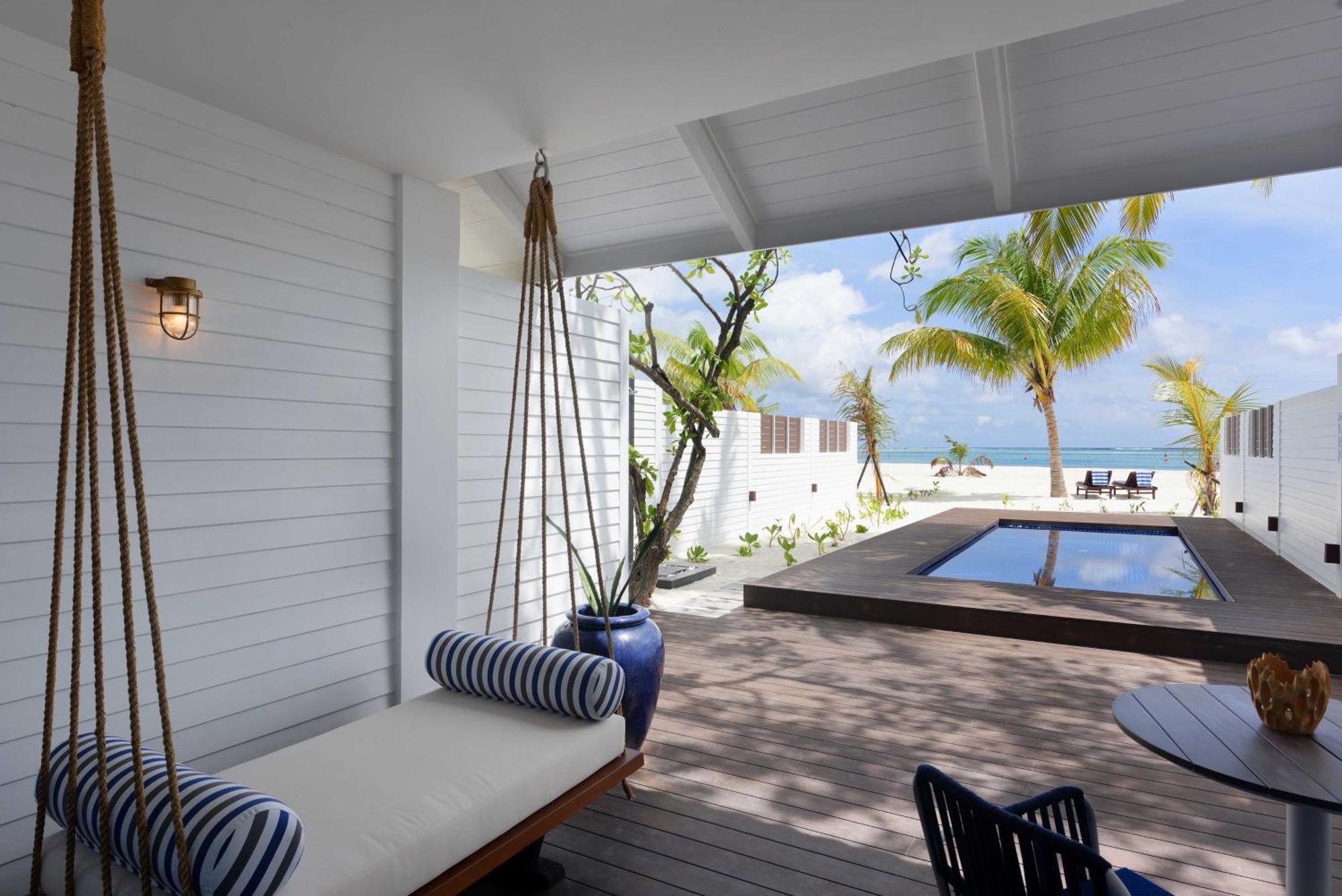 Deluxe Beach Pool Villa